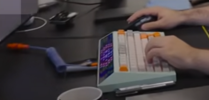 lite-brite keyboard ltt.png